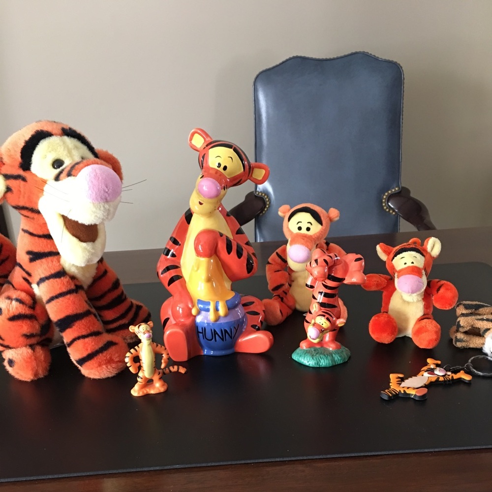 Disney Tiger Lot of Plush & Porcelain